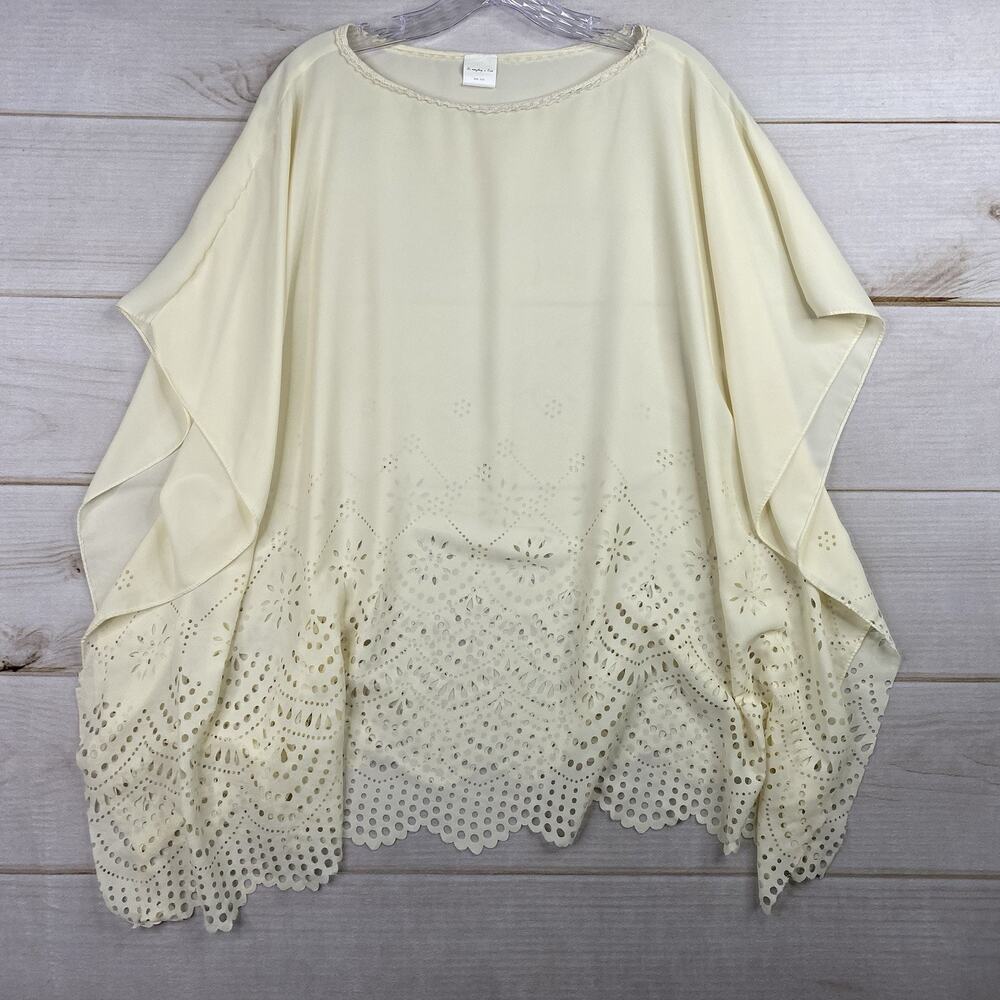 Do Everything in Love Womens Poncho Top OS Ivory Cut Out Detail Pullover Boho